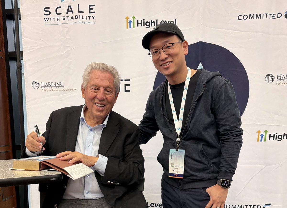 David with John Maxwell at the Scale with Stability Summit